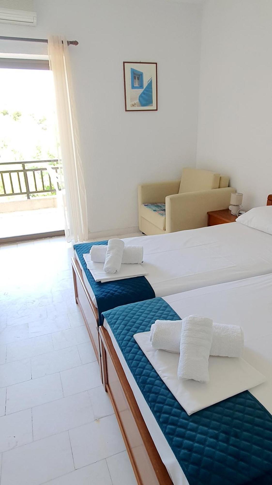 Hotel Pashos Kriopigi Extérieur photo